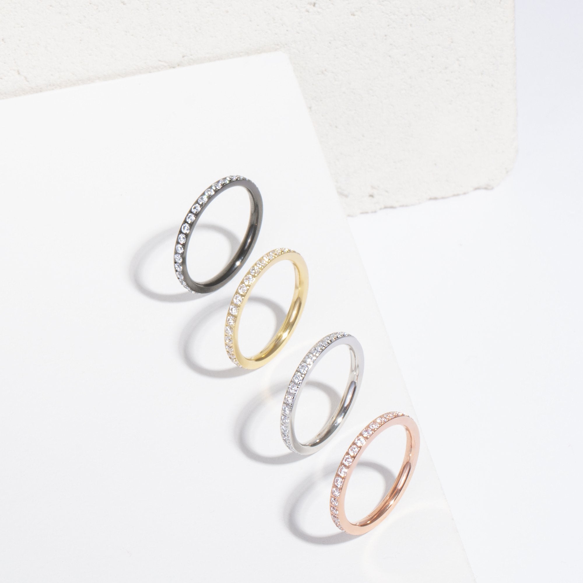 gold thin eternity ring stainless steel bague éternité acier inoxydable or MIA T419R001