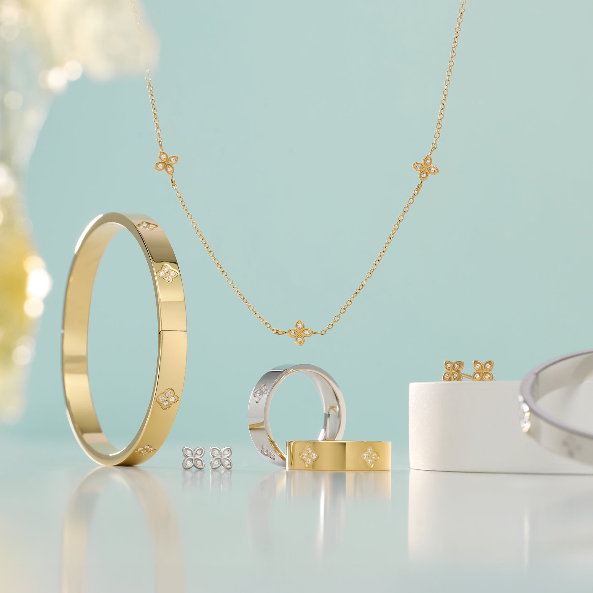 Zircon Clover Necklace | Allergy-Free | MIAJW