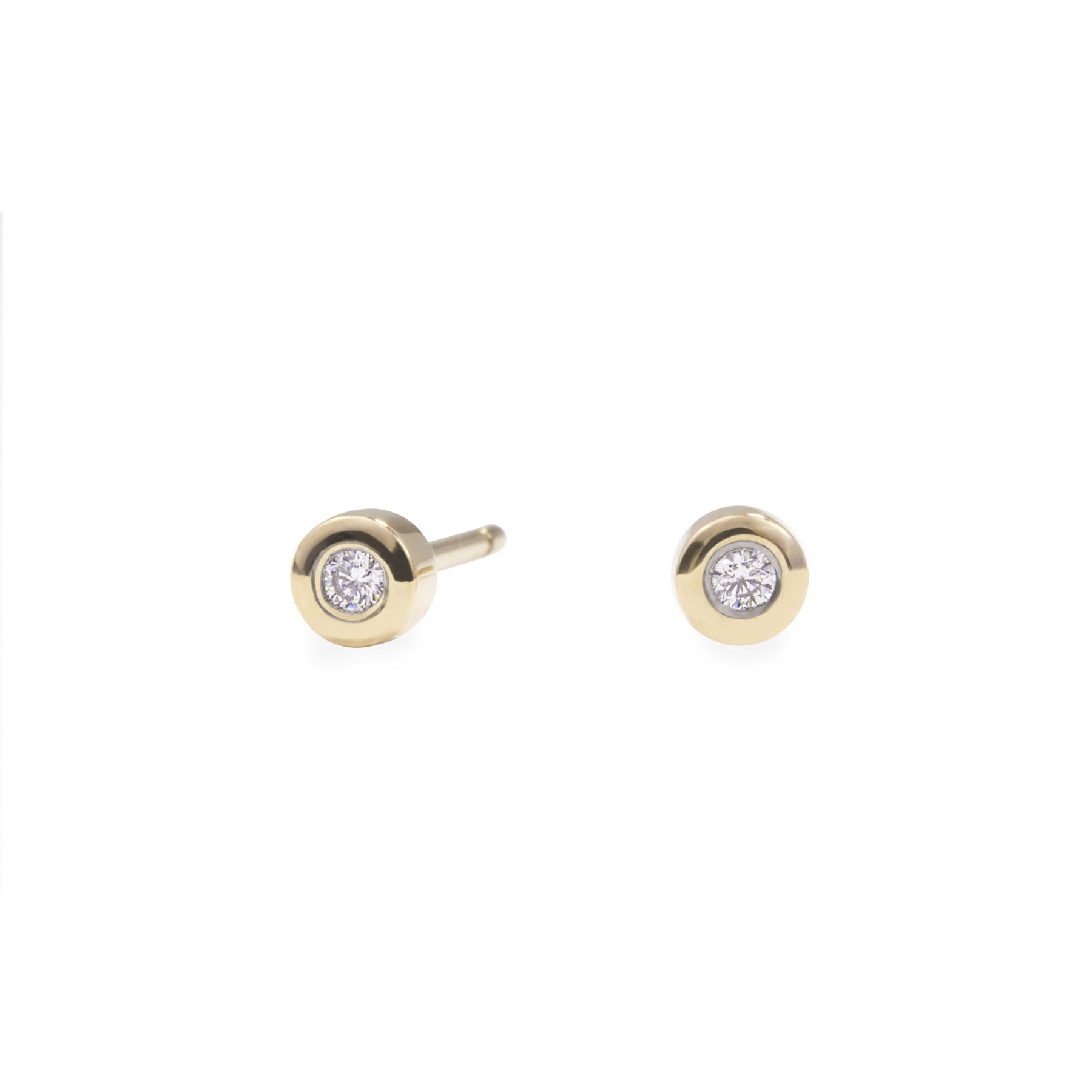 Tiny Gemstone Earrings 3mm – The Silver Wren